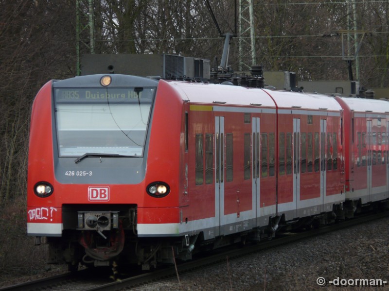 Baureihen/Triebwagen/BR 426/426 025-3